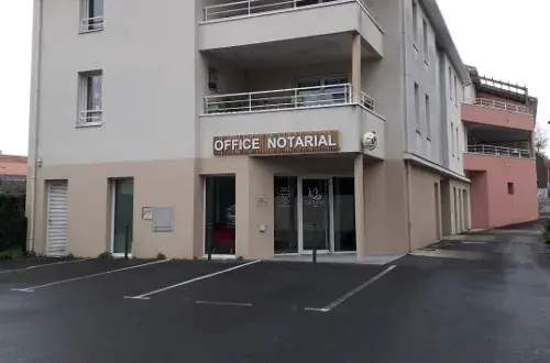 Caroline ARNAUD de FOIARD  NOTAIRE