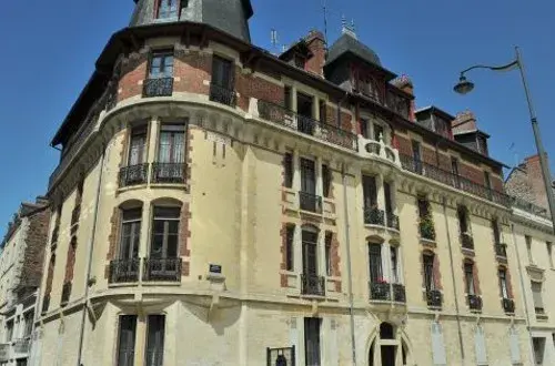 Hélène CORNARDEAUTARIEL notaire