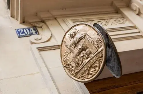 Pierre Lemogne & Fabienne Magnan Notaires du 204Voltaire