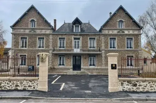 OFFICE NOTARIAL DU LEVANT  Maître Christophe LARDENOIS  Maître Alexandra VOIRNESSON