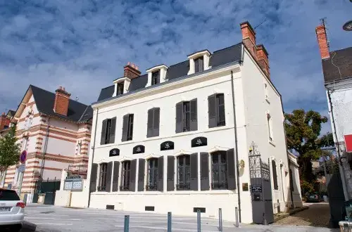 Roger TCHETCHOUA et Hugues POUMEROL