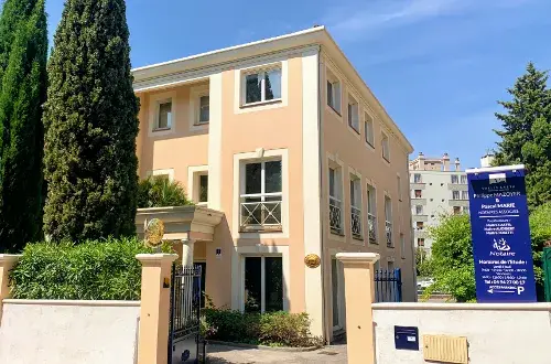 P.MAZOYER & P.MARIE NOTAIRES  Succ. Mes CASTELAUDIBERT  LA VALETTE  TOULON & LA GARDE  Depuis 1584