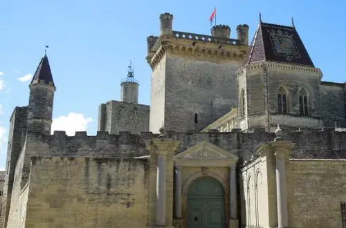 SCP CARRE GUYGALLEGO AVIGNON