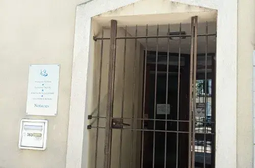 Sylviane TADDEI Amélie de VILLEBONNE et Julie BORRA BERGEL Notaires Associés