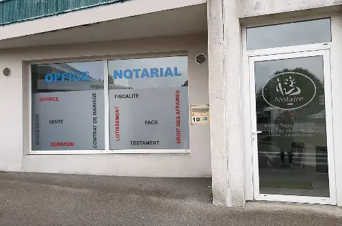 Maître Peggy PINVIDIC  Notaire