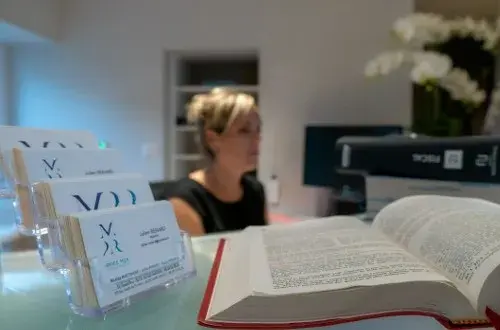 OFFICE M2R NOTAIRES & ASSOCIES  Mes Nicolas MARTINIERE et Julien RENARD