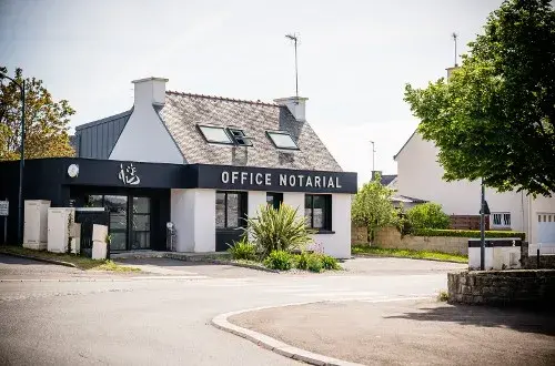 LAWRIANT Notaires Associés  Me Julien GUENNEC